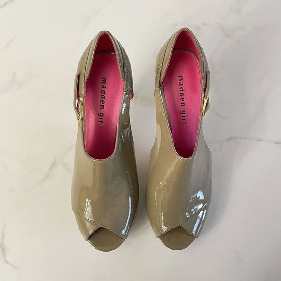 Steve Madden Madden Girl Patent Leather Mary Janes - Picture 7 of 7